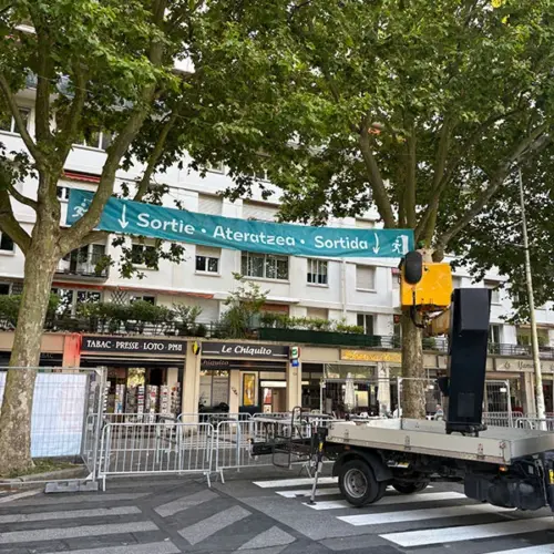 Bâche arbre Fête de Bayonne