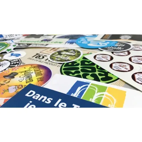 Autocollants imprimé découpe à la forme