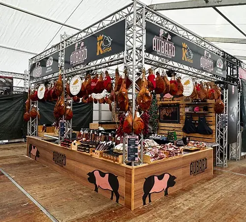 Stand foire au jambon Aubard