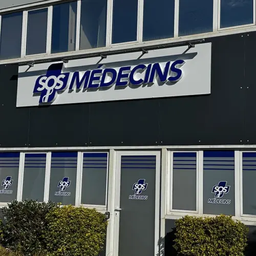 Enseigne SOS Médecins Biarritz